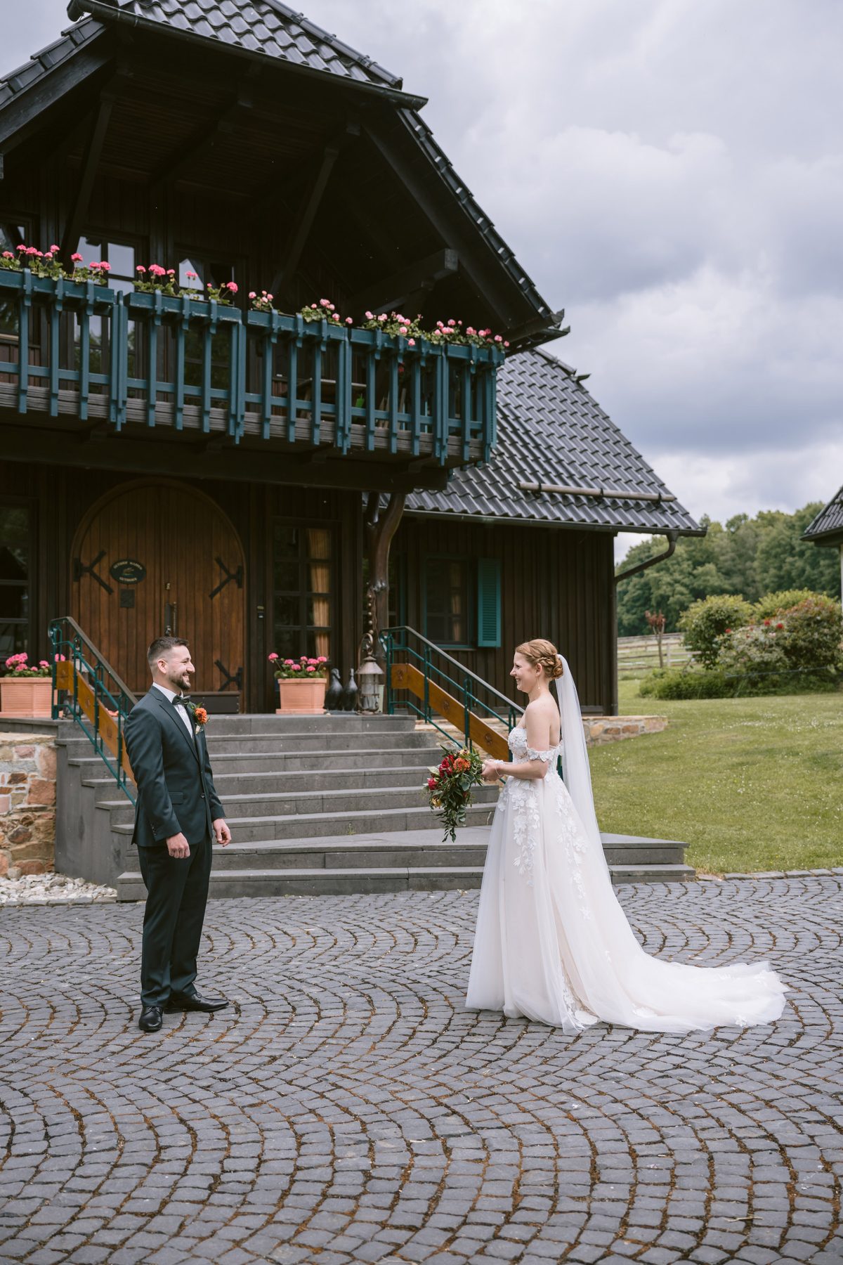 Hochzeitsfotograf Frankfurt Hochzeit Hofgut Mappen First Look
