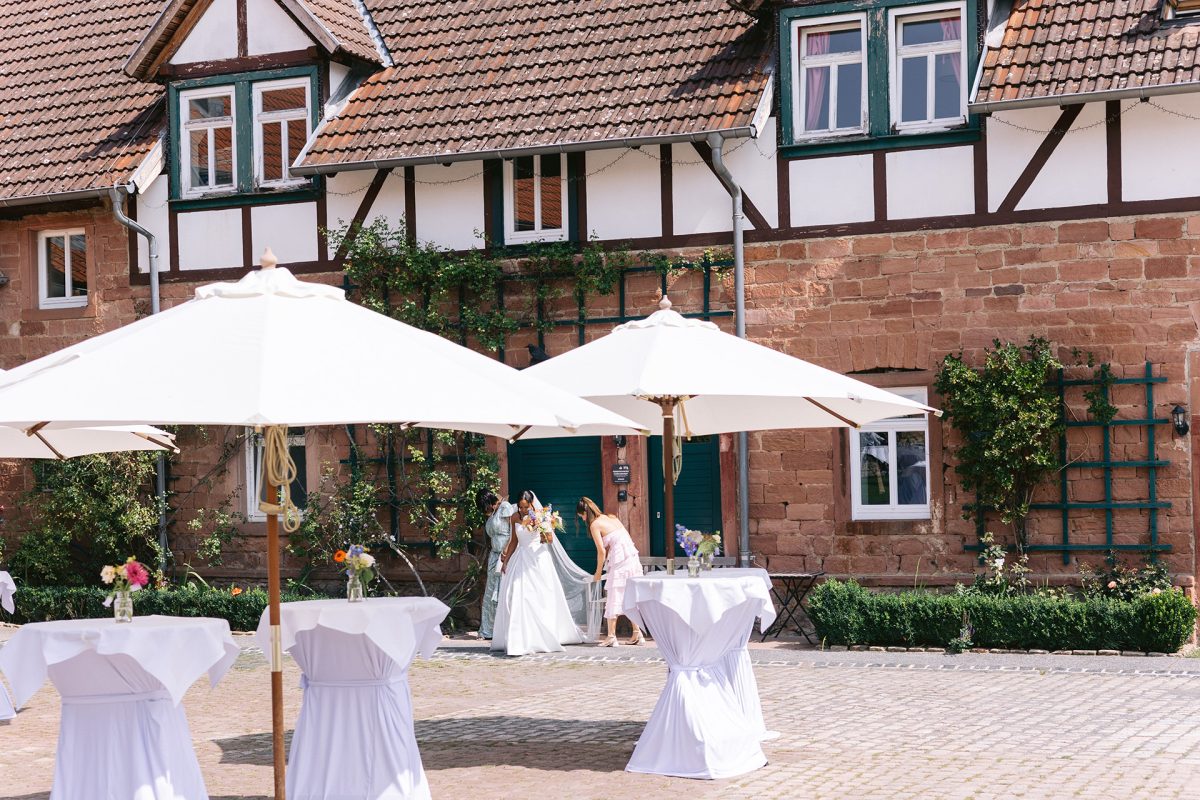 Hochzeit Hofgut Habitzheim first look